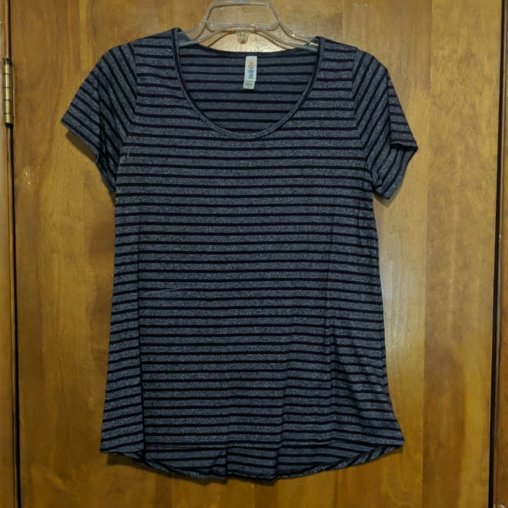 LulaRoe Classic Tee